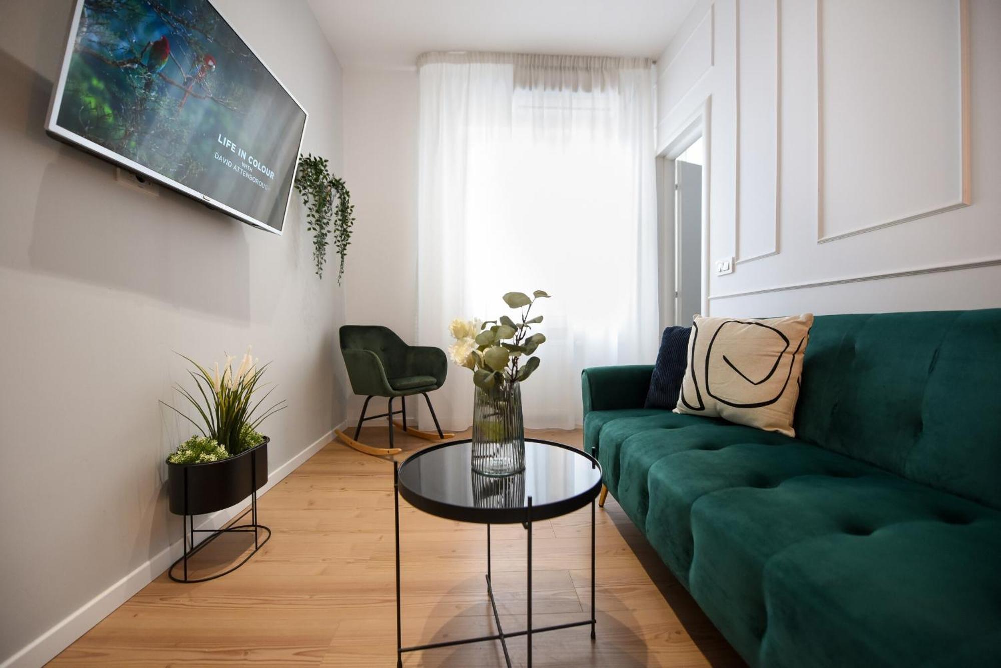 Appartamento Comfy 1br With Balcony In